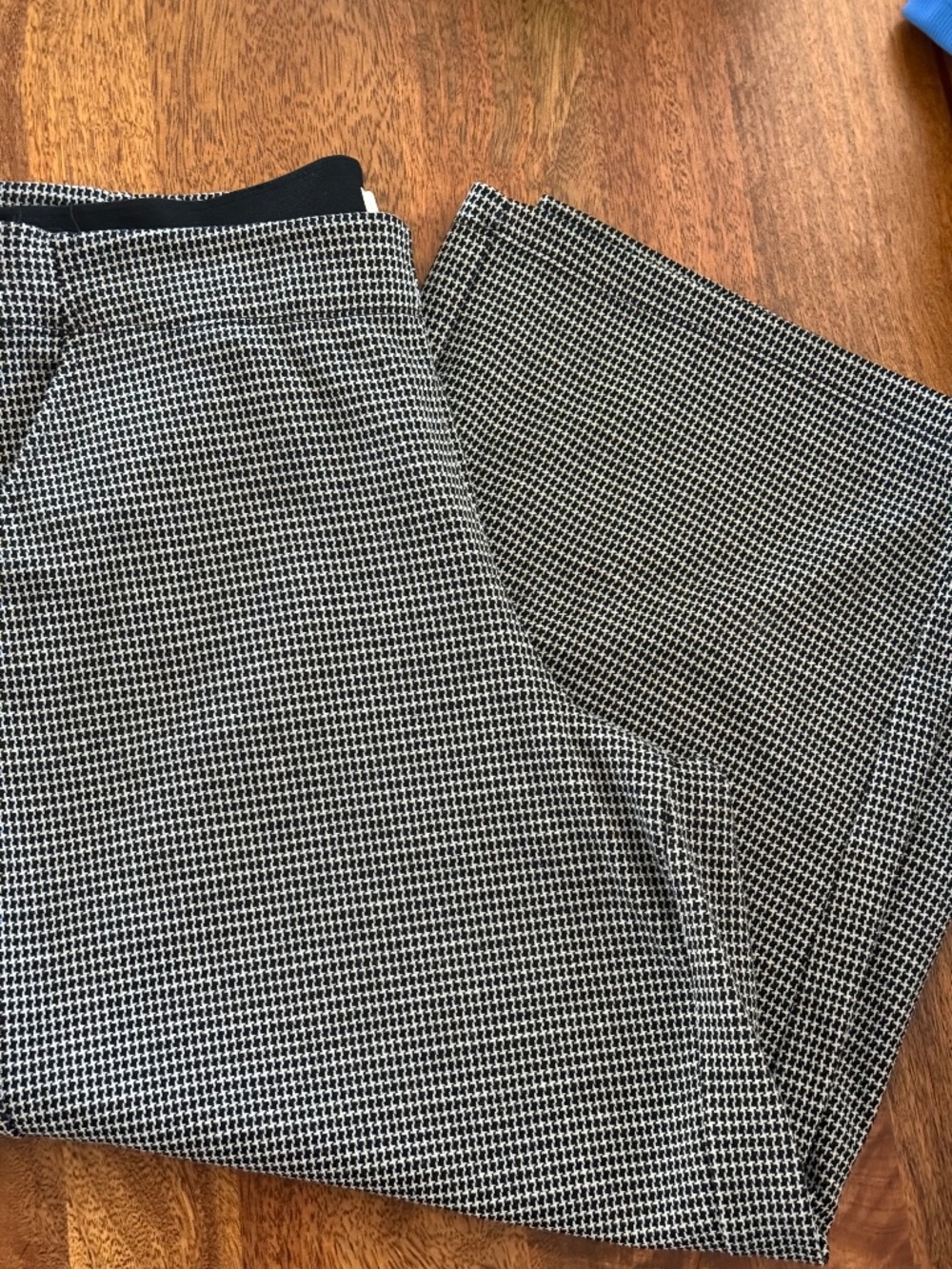 Max London Dress Pants